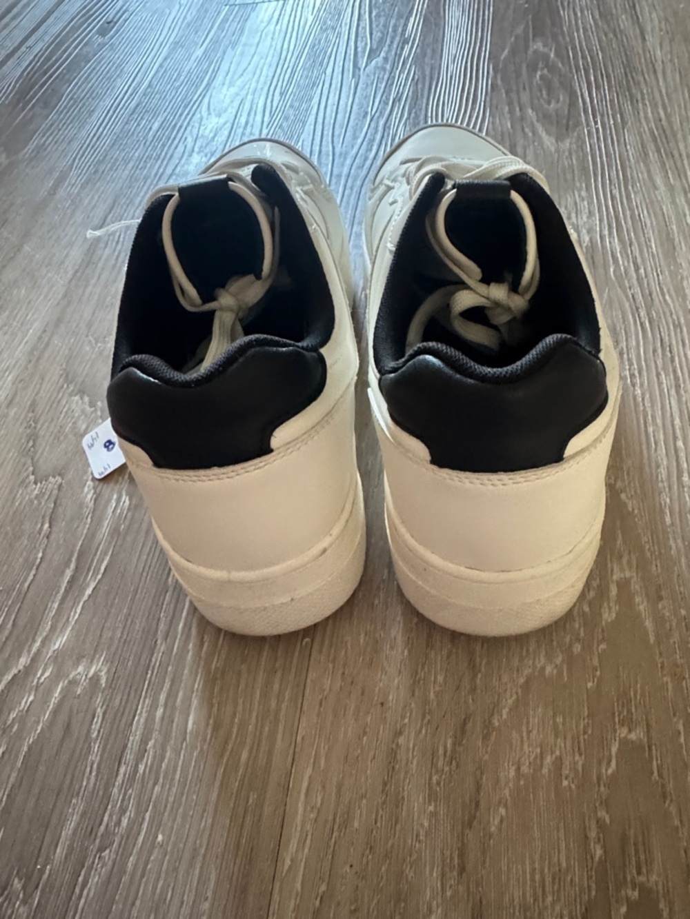 ZARA Casual White Sneakers with Black Collar - Men's Lace-Up Trainers - Picture 3 of 6